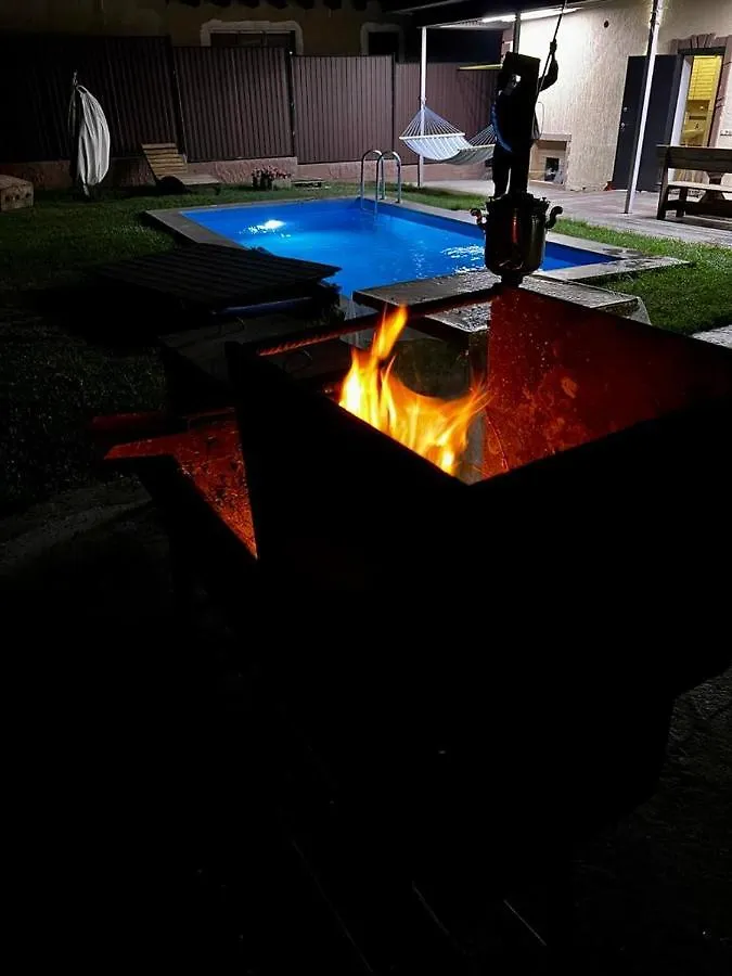 Vakantiepark Di House Hotel Alma-Ata